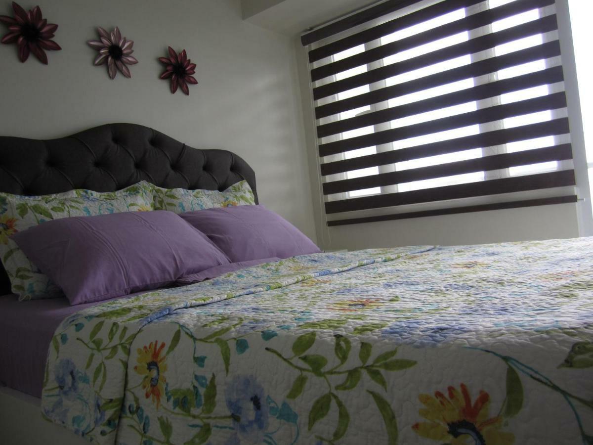A Million Dollar View Apartment Tagaytay City Exterior photo