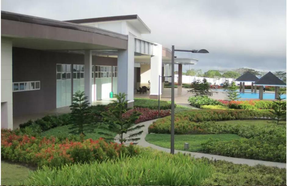 A Million Dollar View Apartment Tagaytay City Exterior photo